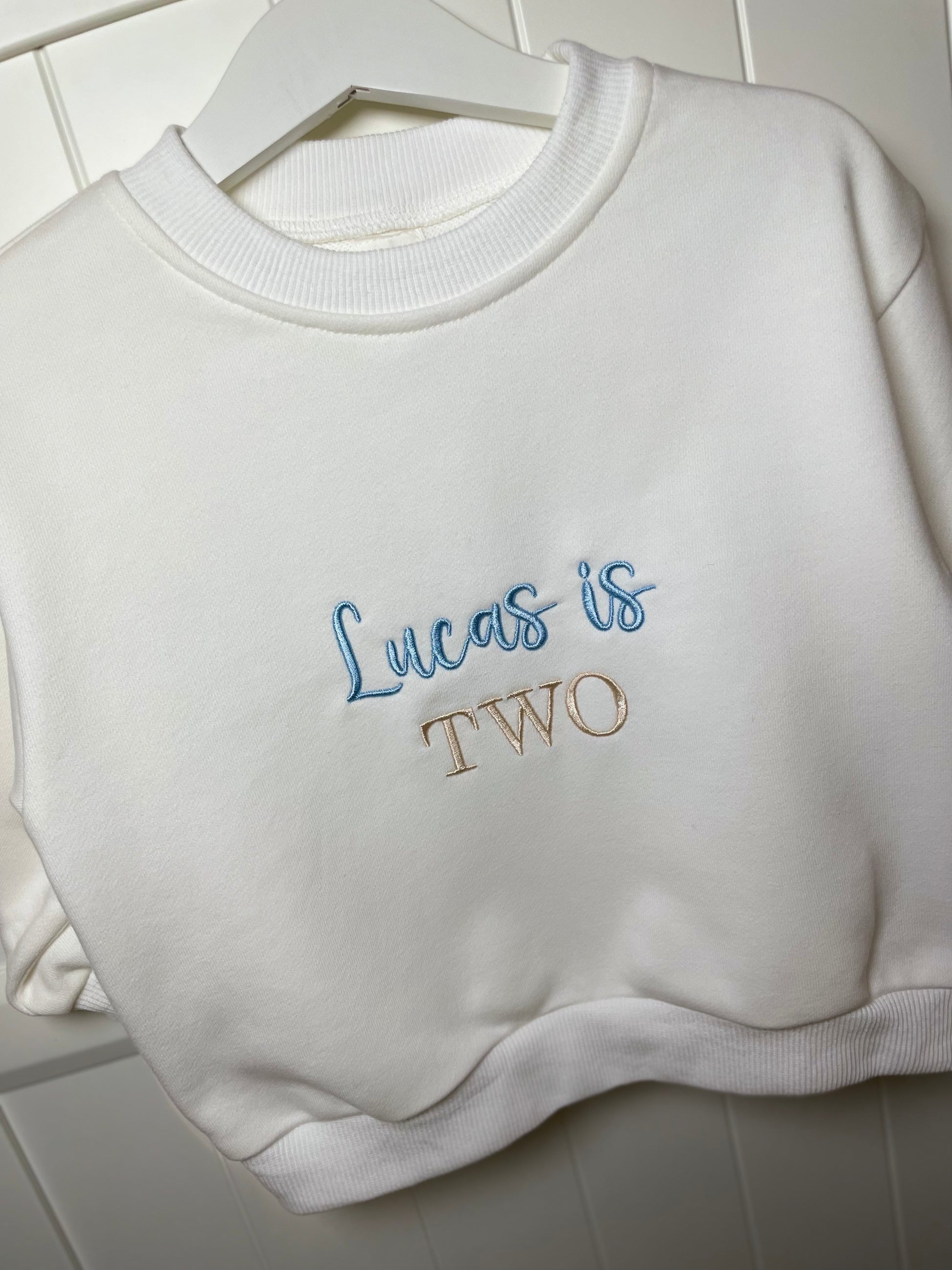 Light Blue / Sand threads